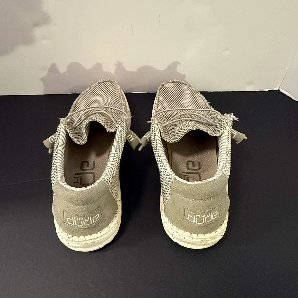 Hey Dude Wally Sox Ash Mens Slip On Loafers Sneakers Gray US 8